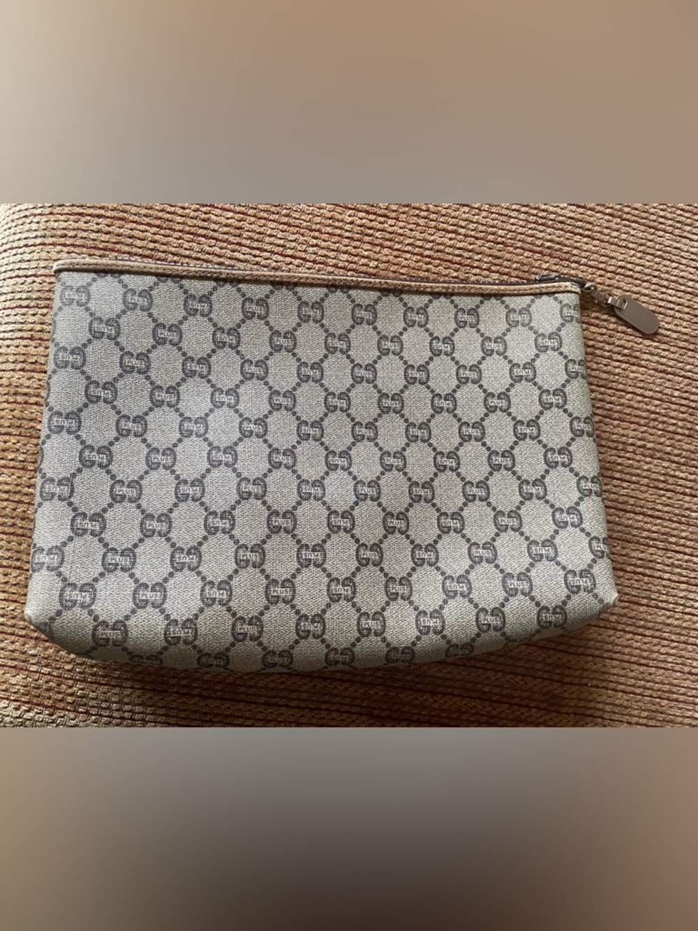 Authentic Gucci clutch monogram, Gucci plus toiletry bag makeup bag - Picture 3 of 10